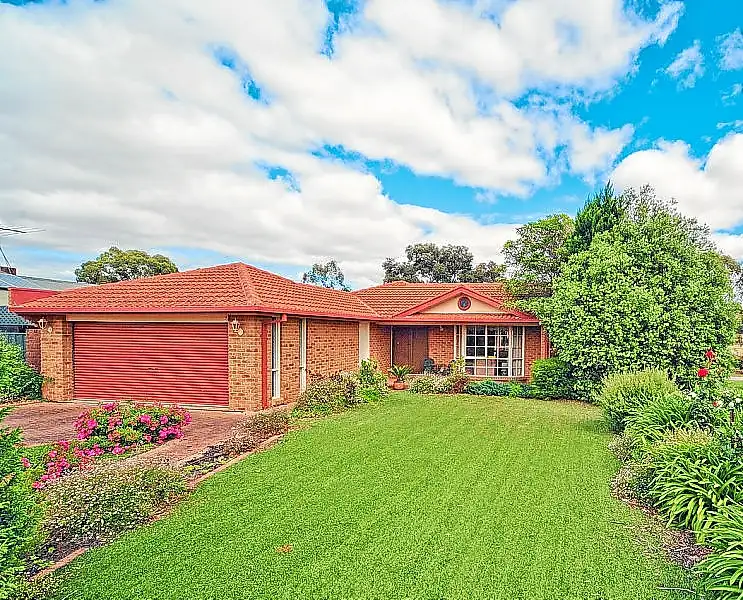 13 Dickie Street, Bacchus Marsh VIC 3340