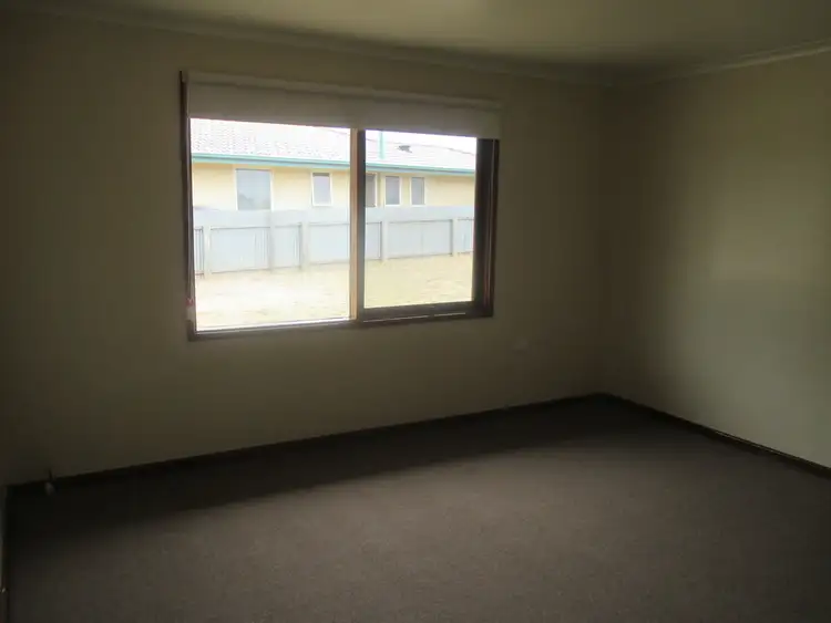 Fifth view of Homely house listing, 9 Lorikeet Court, Murray Bridge SA 5253