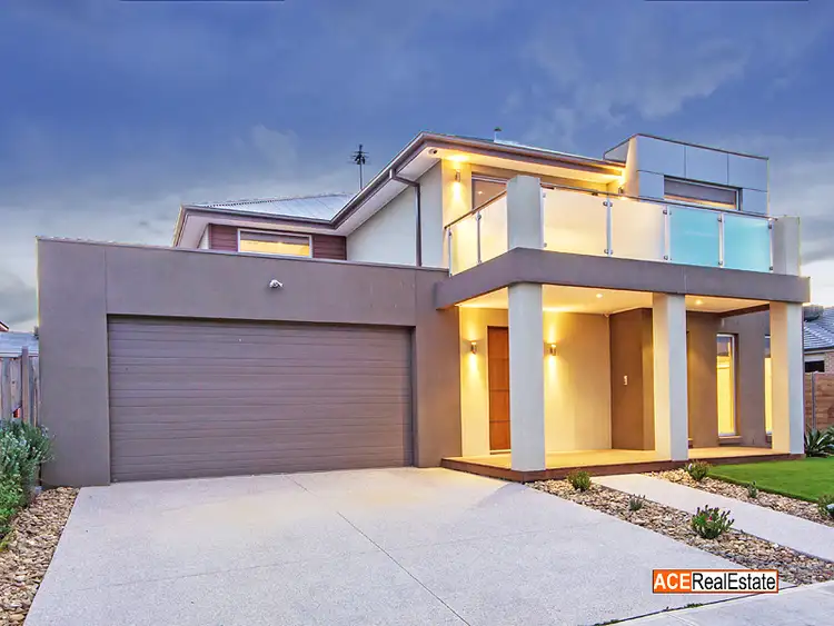 30 Australis Drive, Williams Landing VIC 3027