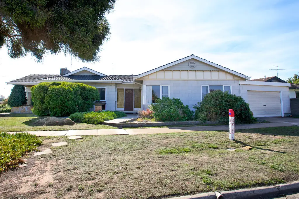 Main view of Homely house listing, 8 Margaret Street, Horsham VIC 3400