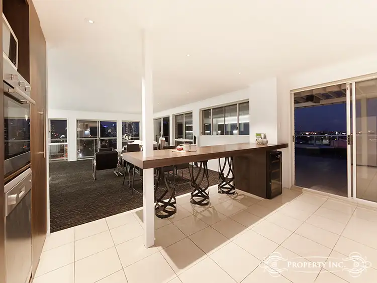 Sixth view of Homely apartment listing, 19/68 Gladstone Road, Highgate Hill QLD 4101