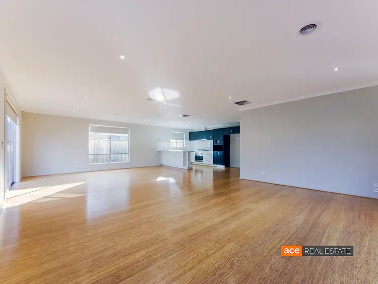 Seventh view of Homely house listing, 31 Safari Drive, Tarneit VIC 3029