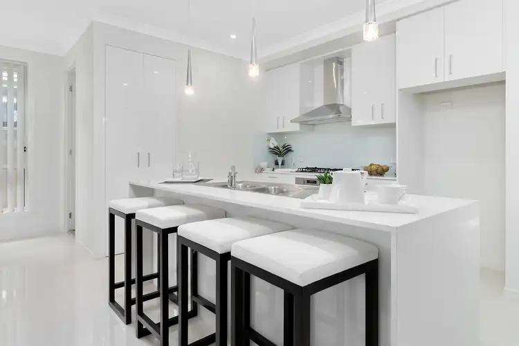 180 Flynn Avenue, Middleton Grange NSW 2171