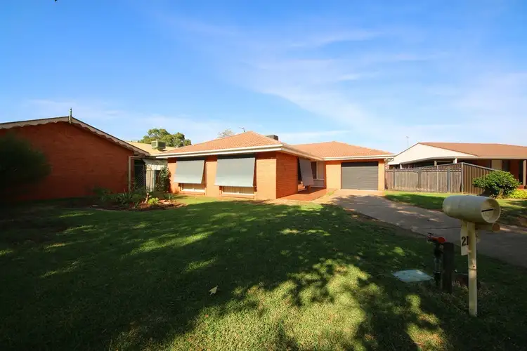 21 Topaz Street, Dubbo NSW 2830