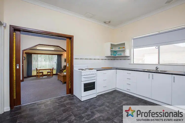 Fifth view of Homely house listing, 7 Lawley Street, Collie WA 6225