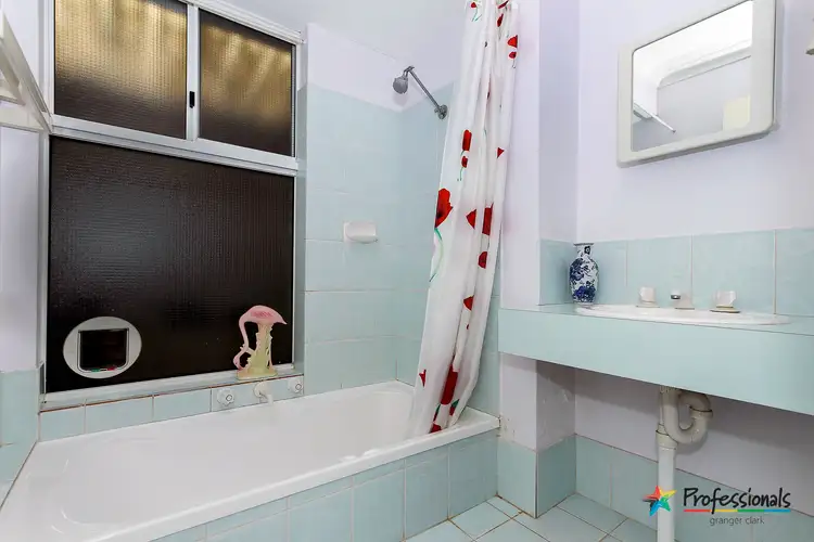 Sixth view of Homely house listing, 60 Rawlinson Drive, Marangaroo WA 6064