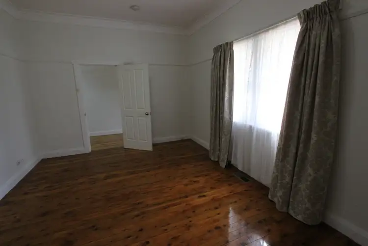 Seventh view of Homely house listing, 114 Asquith Street, Temora NSW 2666