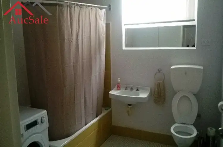 Fifth view of Homely unit listing, 12/12 Percy Street, St Albans VIC 3021