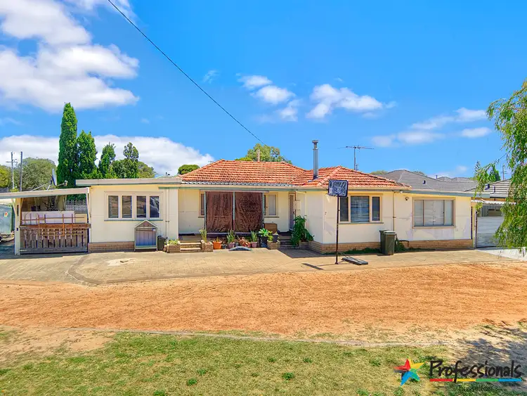 7 Moylan Way, Geographe WA 6280