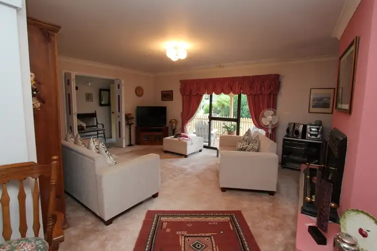 Sixth view of Homely house listing, 2 Strathmore Drive, Forest Grove NSW 2795