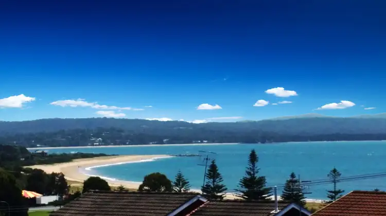 20 Joseph Street, Batehaven NSW 2536