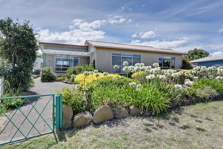 10 Esplanade, Carlton River TAS 7173