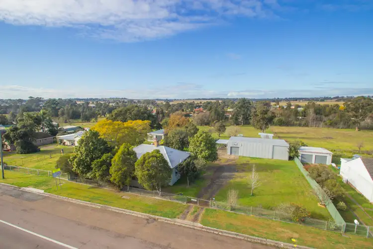 127 New England Highway, Lochinvar NSW 2321