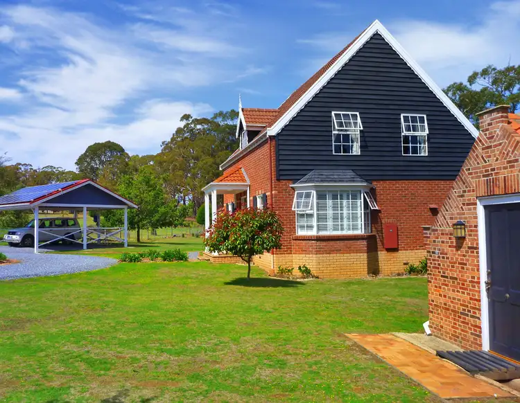 Sixth view of Homely house listing, 8 Eiger Court, Grindelwald TAS 7277