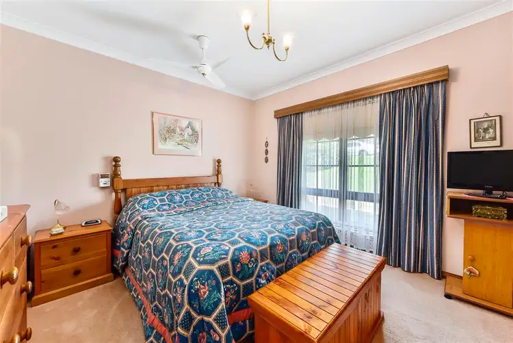 Fifth view of Homely house listing, 47 Memorial Drive, Naracoorte SA 5271