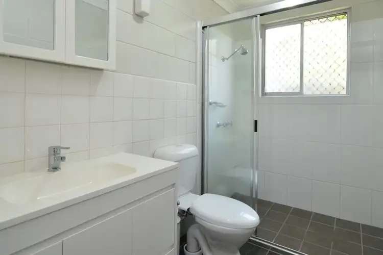 Sixth view of Homely unit listing, 4/32 Albury Street, Pimlico QLD 4812