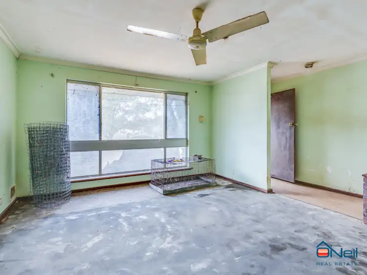 Fourth view of Homely house listing, 3 Baxendale Way, Camillo WA 6111