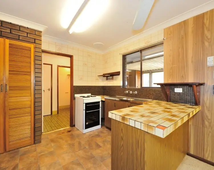 Fifth view of Homely house listing, 35 Tidefall Street, Safety Bay WA 6169