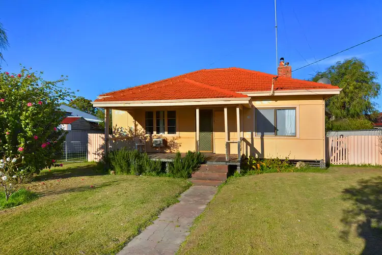 18 Gibbs Street, Carey Park WA 6230