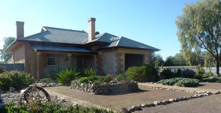 7 Railway Terrace, Minnipa SA 5654