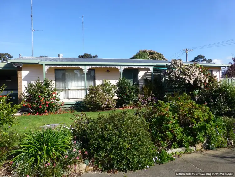 Main view of Homely house listing, 2/2 Freeman Street, Bairnsdale VIC 3875