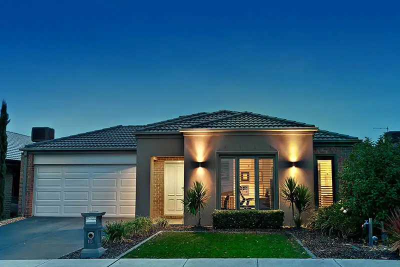 Main view of Homely house listing, 10 Ascent Drive, Cranbourne North VIC 3977