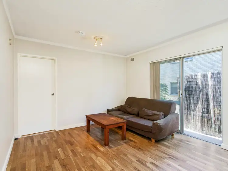 Third view of Homely unit listing, 6/6 Holborn Ave, Dee Why NSW 2099