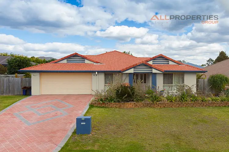 43 Parkwood Drive, Heathwood QLD 4110