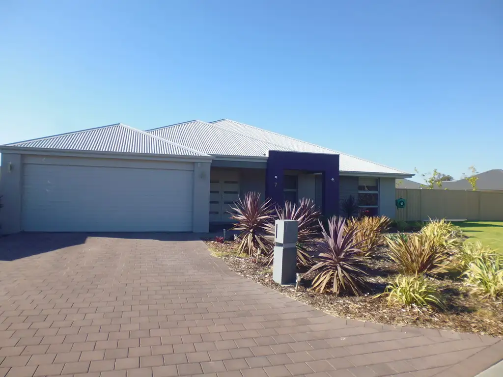 Main view of Homely house listing, 7 Waterford Way, Australind WA 6233
