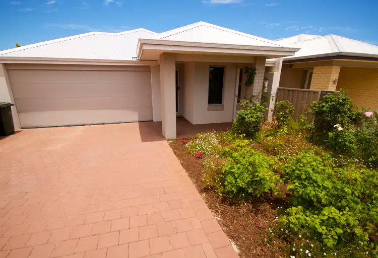 27 . Marcharmley Street, Carlisle WA 6101