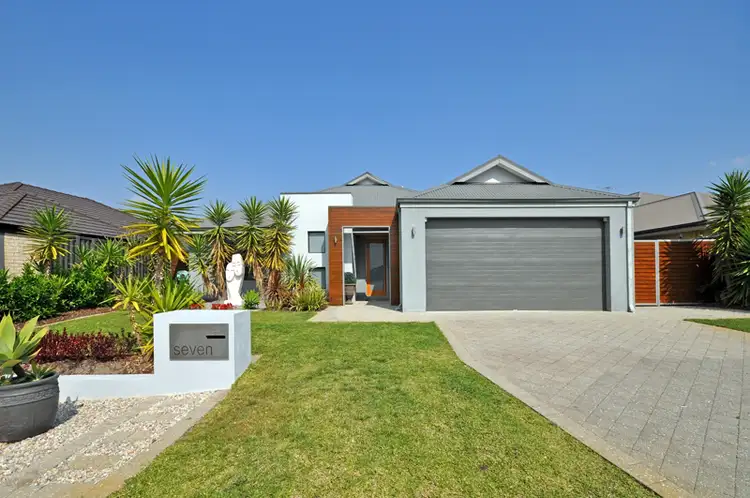 7 Brammall Bend, Aveley WA 6069