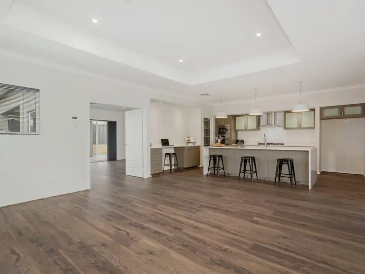 Sixth view of Homely house listing, 5 Rushmore Loop, Baldivis WA 6171