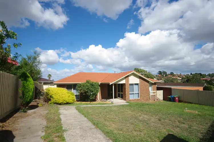 Main view of Homely house listing, 7 Embley Glade, Endeavour Hills VIC 3802