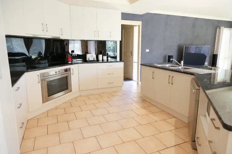 Seventh view of Homely house listing, 6 Guild Place, Leeton NSW 2705