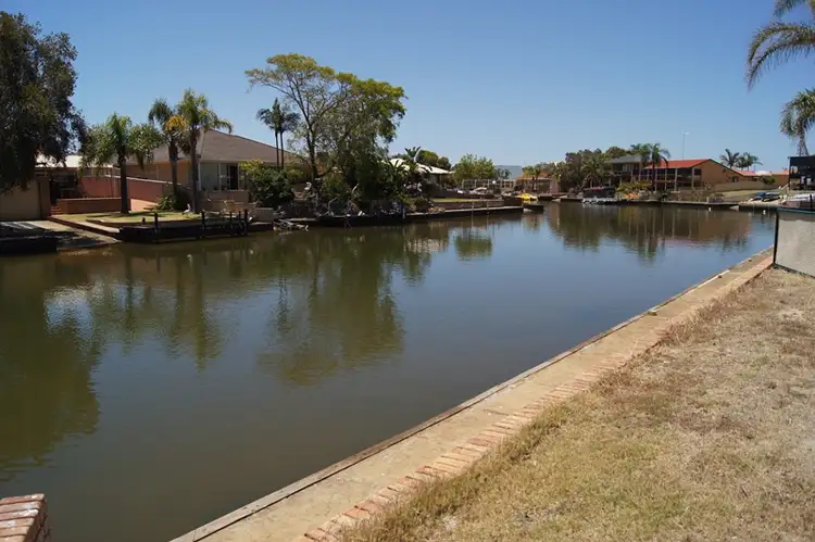 33A Woolah Place, South Yunderup WA 6208