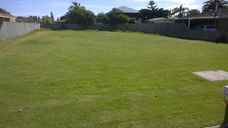 14 Jesmond Street, Safety Bay WA 6169