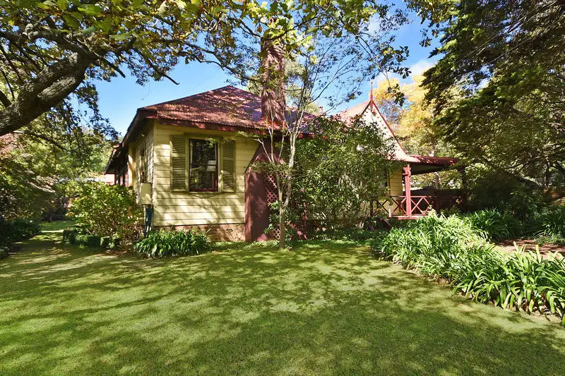 Main view of Homely house listing, 30 Jersey Avenue, Leura NSW 2780
