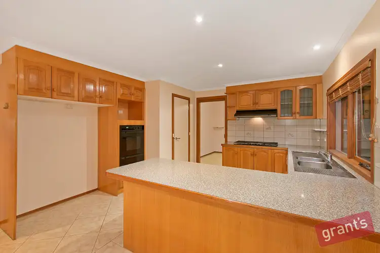 Second view of Homely house listing, 5 Nioka Court, Endeavour Hills VIC 3802
