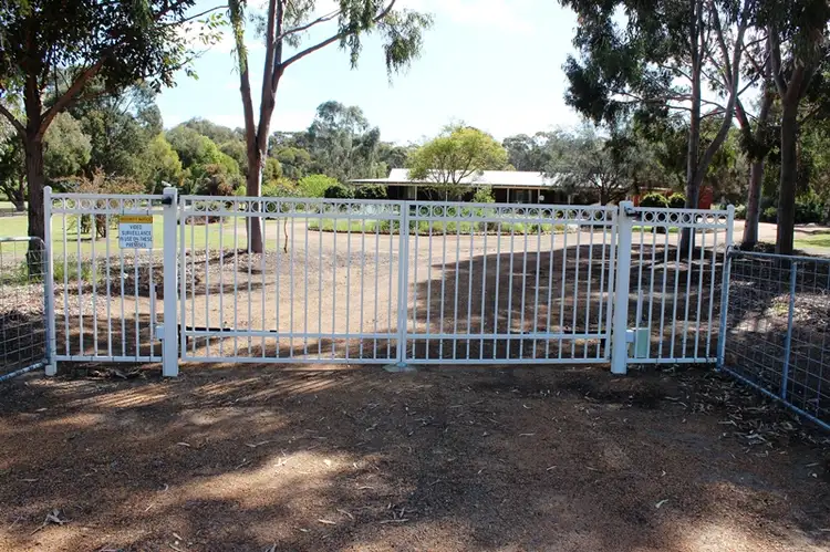 49 Accedens Rise, Bakers Hill WA 6562