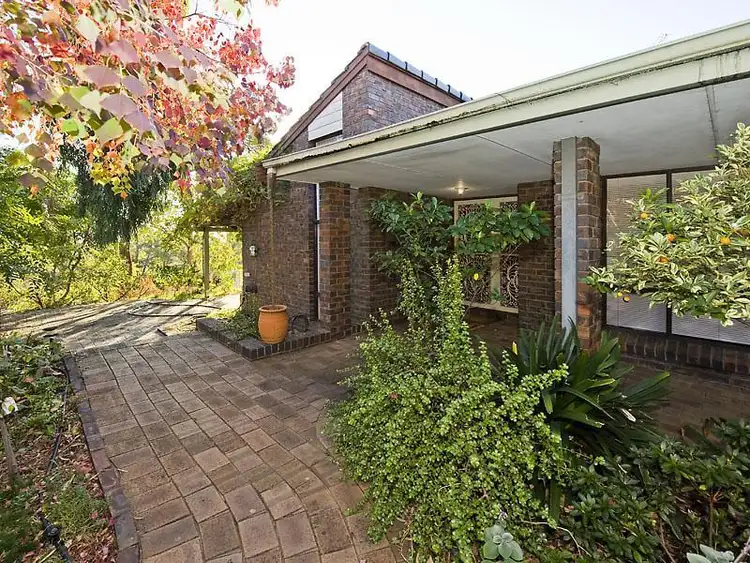 1 Gray Road, Gooseberry Hill WA 6076