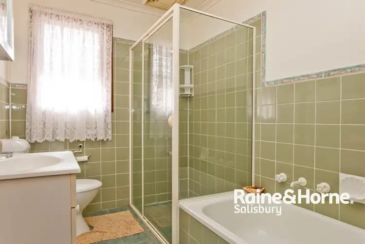 Sixth view of Homely house listing, 12 Eringa Court, Craigmore SA 5114