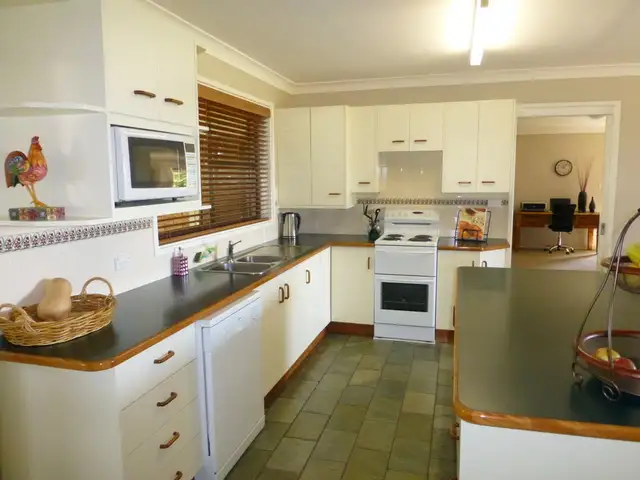 Fifth view of Homely house listing, 14 Parkesborough Road, Parkes NSW 2870