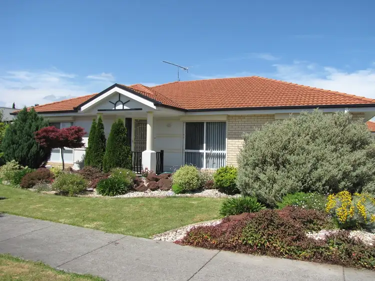 1/40 Parkside Drive, Moe VIC 3825