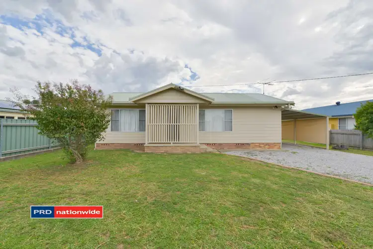 4 Veness Street, Manilla NSW 2346