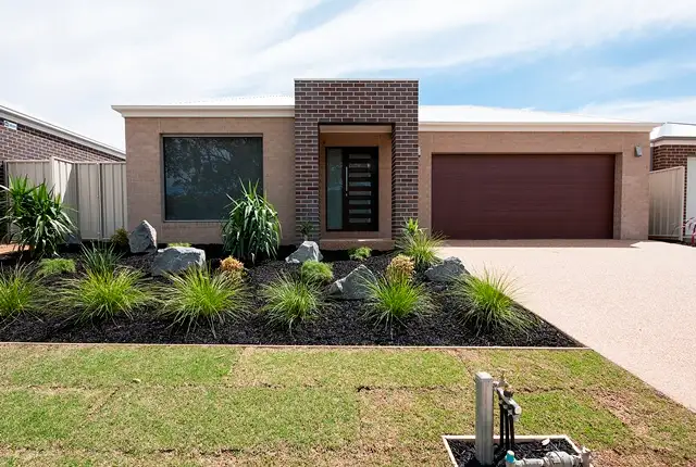 Main view of Homely house listing, 19 Pembroke Crescent, Wodonga VIC 3690