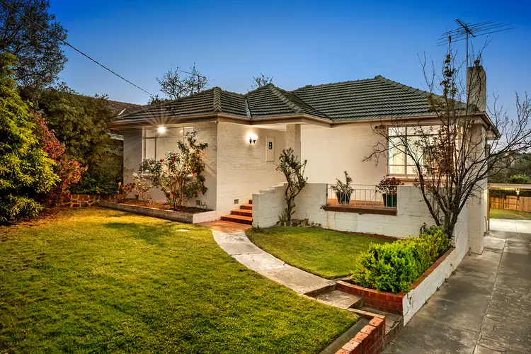 22 Almond Street, Balwyn North VIC 3104