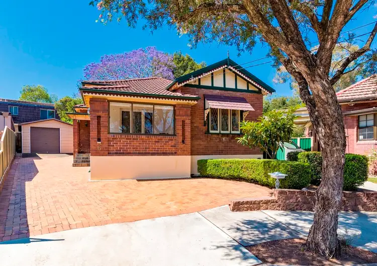 6 Cobbitty Avenue, Croydon Park NSW 2133