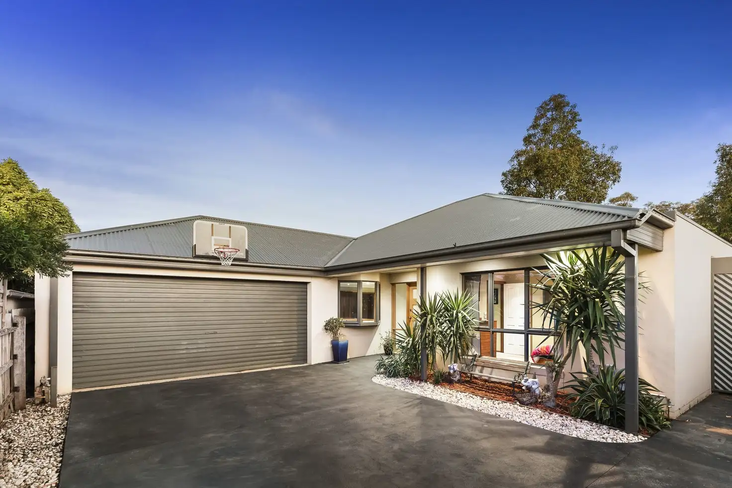 Main view of Homely unit listing, 25A Graham Avenue, Kilsyth VIC 3137