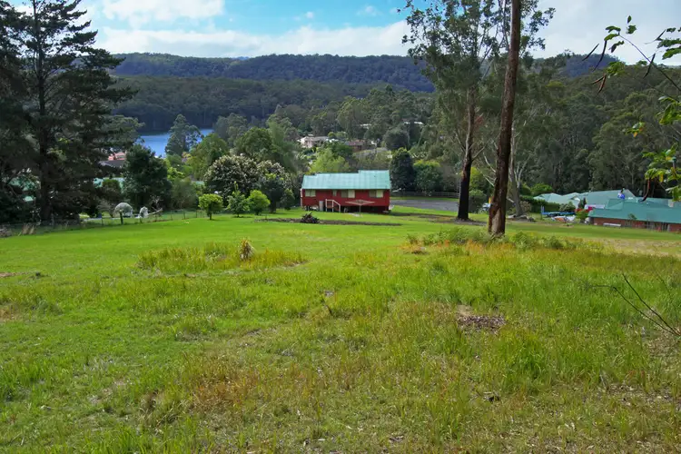 3 Hoddle Close, Conjola Park NSW 2539