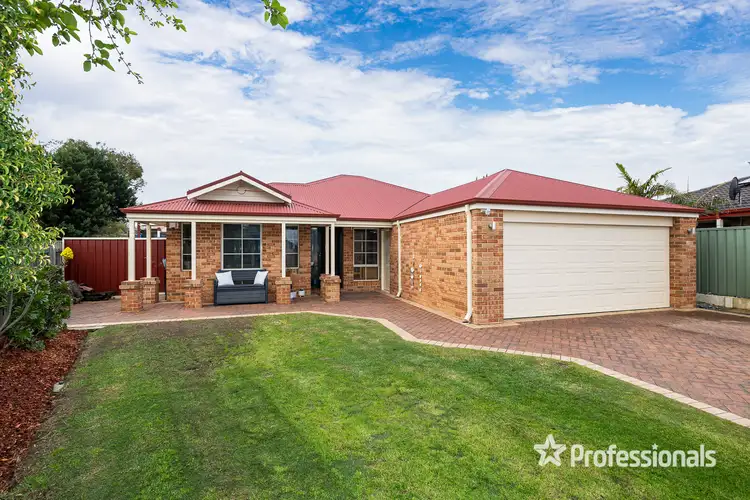26 Firmstone Circle, Landsdale WA 6065
